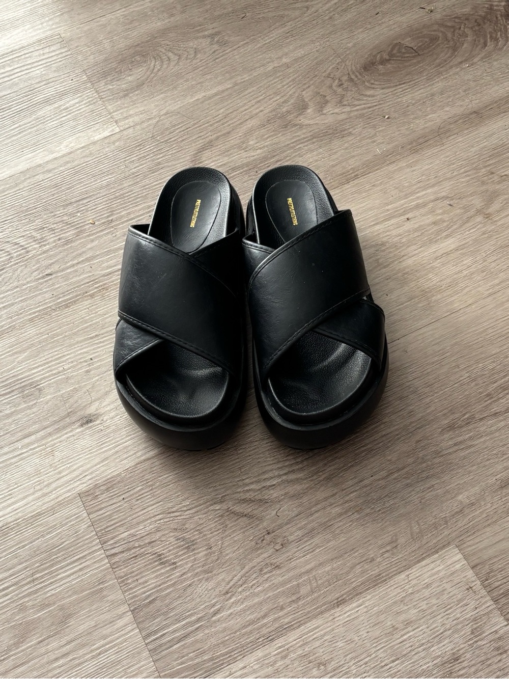 PrettyLittleThing Black Chunky Cross-Strap Platform Slides